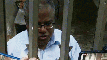 চুয়েট ভিসিকে সুস্থ হয়ে দ্রুত ক্যাম্পাসে ফেরার পরামর্শ সরকারের চুয়েট ভিসিকে সুস্থ হয়ে দ্রুত ক্যাম্পাসে ফেরার পরামর্শ সরকারের