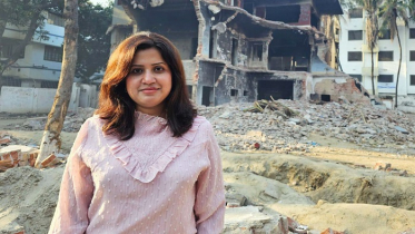 ধানমন্ডি ৩২-এ ভাঙা বাড়ির সামনে দাঁড়িয়ে যা বললেন ন্যান্সি