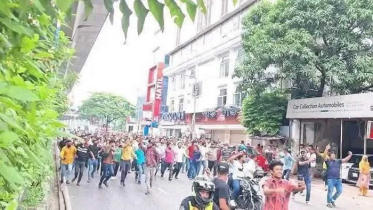 ঝটিকা মিছিলসহ বেআইনি সমাবেশের বিরুদ্ধে কঠোর ব্যবস্থার নির্দেশ 