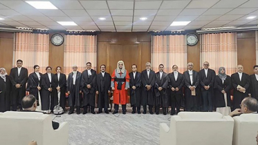 বিকালে বঙ্গভবনে যাচ্ছেন ২৩ বিচারপতি