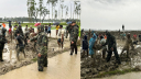 আনোয়ারায় ক্ষতিগ্রস্ত বাঁধ মেরামতে সেনাবাহিনী