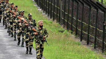 বাংলাদেশি নাগরিককে সীমান্ত পার হতে সহায়তা, গ্রেপ্তার ভারতীয় সেনা বাংলাদেশি নাগরিককে সীমান্ত পার হতে সহায়তা, গ্রেপ্তার ভারতীয় সেনা