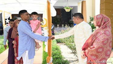 সেনাপ্রধানের সঙ্গে জেসিও, সেনাসদস্য পরিবারের ঈদ শুভেচ্ছা বিনিময়
