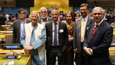 নিউইয়র্কে প্রধান উপদেষ্টার ১০৪ জন সফরসঙ্গী নিয়ে সমালোচনার ঝড়