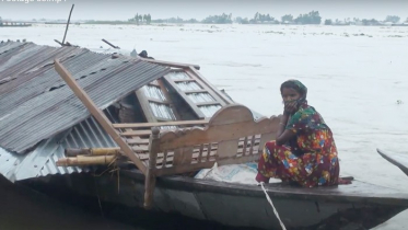 দুর্বিষহ কষ্টে লালমনিরহাটের বানভাসিরা