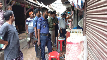 সিরাজগঞ্জে ২ হাজার লিটার তেল জব্দ, ৫০ হাজার টাকা জরিমানা