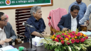 পলাতক মালিকদের খুঁজে এনে শ্রমিকদের বেতন আদায়ের নির্দেশ