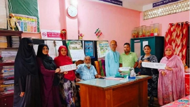 তিন দফা দাবিতে অনির্দিষ্টকালের প্রাথমিক শিক্ষকদের পূর্ণদিবস কর্মবিরতি শুরু
