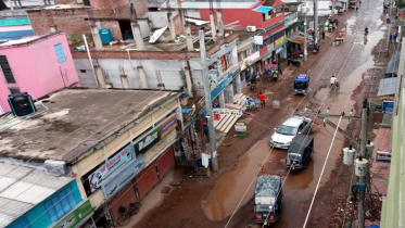 যশোর-সাতক্ষীরা মহাসড়ক এখন মরণফাঁদ