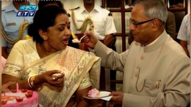 প্রণব মুখার্জির মৃত্যুতে শোকাবহ নড়াইলবাসী (ভিডিও)