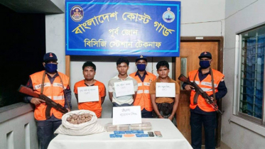 টেকনাফে ইয়াবা পাচারকালে আটক ৩