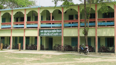 শার্শায় নাম নিবন্ধনে অতিরিক্ত ফি আদায়ের অভিযোগ