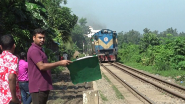 ৭ ঘণ্টা পর ঢাকা-উত্তরবঙ্গ ট্রেন চলাচল শুরু