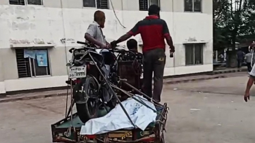 ফরিদপুরে বাস ও মোটরসাইকেলের মুখোমুখি সংঘর্ষ,  নিহত মাদ্রাসা শিক্ষক