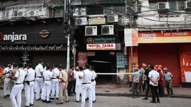 কলকাতায় অগ্নিকাণ্ডে ৯ মৃত্যু: ইজারাদার আবু জাফর গ্রেপ্তার কলকাতায় অগ্নিকাণ্ডে ৯ মৃত্যু: ইজারাদার আবু জাফর গ্রেপ্তার