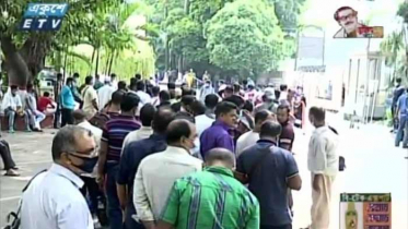 মেয়াদ বাড়ানোর বিষয় নিশ্চিত হতে পারেনি প্রবাসীরা
