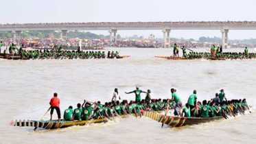 মধুমতিতে নৌকা বাইচ প্রতিযোগিতা অনুষ্ঠিত