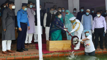 মৎস্য খাতকে আরও সমৃদ্ধ করতে সবাইকে কাজ করতে হবে: স্পিকার
