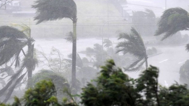 দুপুরের মধ্যে ৪ অঞ্চলে ৮০ কিমি বেগে ঝড়ের আভাস