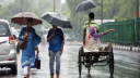 বর্ষার শুরুতেই অতিভারী বৃষ্টির আভাস