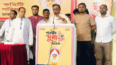 ঢাকেশ্বরী মন্দিরে ভক্ত-পূজারীদের সঙ্গে সাইফুল হকের শুভেচ্ছা বিনিময় ঢাকেশ্বরী মন্দিরে ভক্ত-পূজারীদের সঙ্গে সাইফুল হকের শুভেচ্ছা বিনিময়