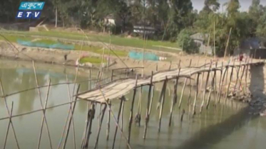 গাইবান্ধায় সেতু ভেঙ্গে দুর্ভোগে ১৫ লাখ মানুষ (ভিডিও)