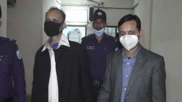 কাঁচের জারে ৭০ কোটি টাকার সাপের বিষ, গ্রেফতার ২