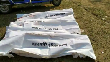 বরিশালে কাভার্ডভ্যানের ধাক্কায় প্রাণ গেল ৩ জনের 
