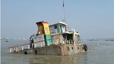 এখনও উদ্ধার হয়নি কয়লা বোঝাই জাহাজ