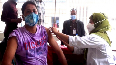 গাজীপুরের ৭টি কেন্দ্রে চলছে টিকা প্রদান