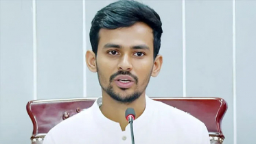 রাজনৈতিক দলে যোগ দেওয়ার প্রশ্নে যা বললেন উপদেষ্টা আসিফ