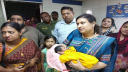 খুলনায় কুড়িয়ে পাওয়া নবজাতককে দত্তক নিতে আবেদনের হিড়িক