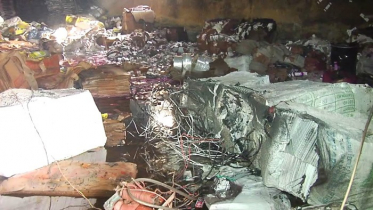 বগুড়ায় কয়েল কারখানায় আগুন, নিহত ১