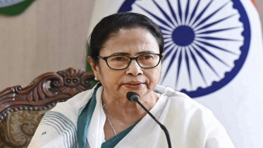 আ’লীগ নেতাদের  ভারতে আশ্রয় প্রসঙ্গে মমতার বিস্ফোরক মন্তব্য