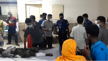 মাইক্রোবাস-ট্রাক্টরের মুখোমুখি সংঘর্ষে নিহত ১, আহত ৭