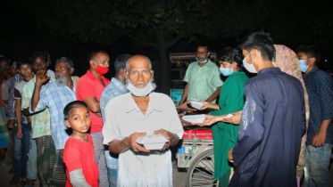 জয়পুরহাটের হতদরিদ্র মানুষের পাশে ‘শ্রমজীবী ক্যান্টিন’ 