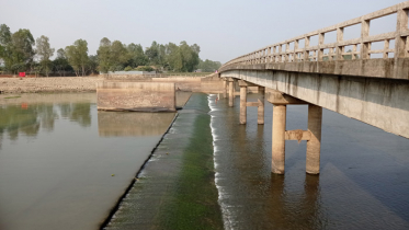 রৌমারীতে কাজে আসছে না রাবার ড্যাম