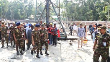 সেনাবাহিনী প্রধানের নড়াইল এলাকা পরিদর্শন