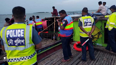 জরুরি সেবা ৯৯৯ এ ফোনে হাওর থেকে ১০ শিক্ষার্থী উদ্ধার