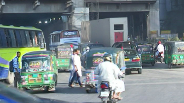 প্রভাবহীন বিএনপির অবরোধ