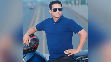 ফার্মগেটে নিহত আবুল কালাম আজাদের বাড়িতে শোকের মাতম