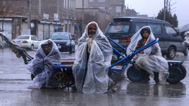 আফগানিস্তানে তীব্র তুষারপাত-বৃষ্টিতে ৬০ জনের মৃত্যু