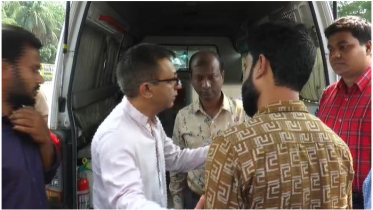 বাহরাইনে নিহত গিরিশ চন্দ্রের মরদেহ দেশে পৌঁছেছে বাহরাইনে নিহত গিরিশ চন্দ্রের মরদেহ দেশে পৌঁছেছে