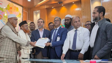 ঢাকা-১৫ আসনে জামায়াত আমিরের মনোনয়নপত্র জমা