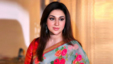 আত্মসমর্পণ করে জামিন পেলেন চিত্রনায়িকা অপু বিশ্বাস