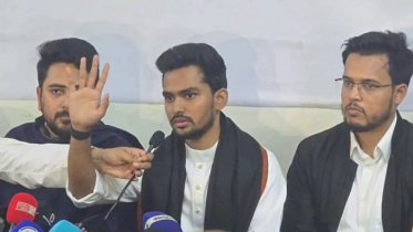 নির্বাচন না করার ঘোষণা আসিফের, এনসিপিতে যোগদান