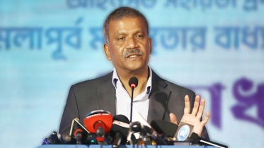 চাপ প্রয়োগ করে ভারতে খেলতে বাধ্য করা যাবে না: আসিফ নজরুল