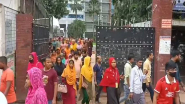 আশুলিয়ার ১২ পোশাক কারখানায় সাধারণ ছুটি
