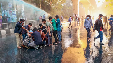 ৪৭তম বিসিএস পরীক্ষার্থীদের সাথে পুলিশের সংঘর্ষ,আহত ৫