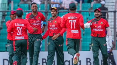 অস্ট্রেলিয়ার কাছে হার দিয়ে টি-টোয়েন্টি সিরিজ শুরু বাংলাদেশ অস্ট্রেলিয়ার কাছে হার দিয়ে টি-টোয়েন্টি সিরিজ শুরু বাংলাদেশ